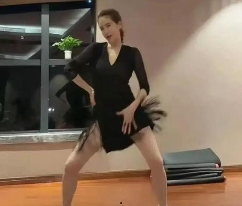 短裙在线无码视频,揭秘网络短视频的视觉冲击