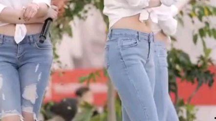 日韩牛仔裤舞蹈视频教学,跟随视频教程轻松学会潮流舞步