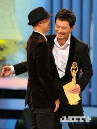 朴海日韩国颁奖典礼视频